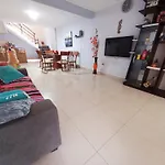 Comfortable Stay Near Airport & Plaza Norte Bus Terminal